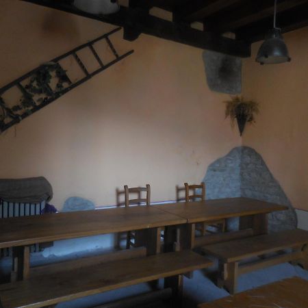 Ostello Podesteria Di Gombola Polinago Exterior photo